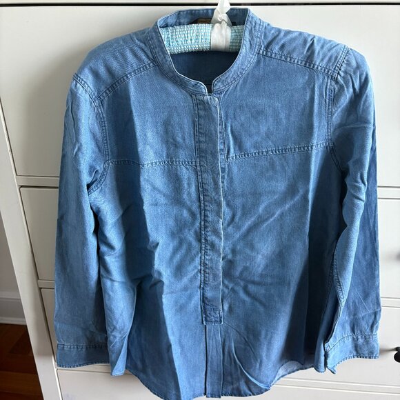 EUC - MASSIMO DUTTI - LIGHTWEIGHT CHAMBRAY POPOVER BLOUSE - SIZE: 10 - Picture 1 of 4